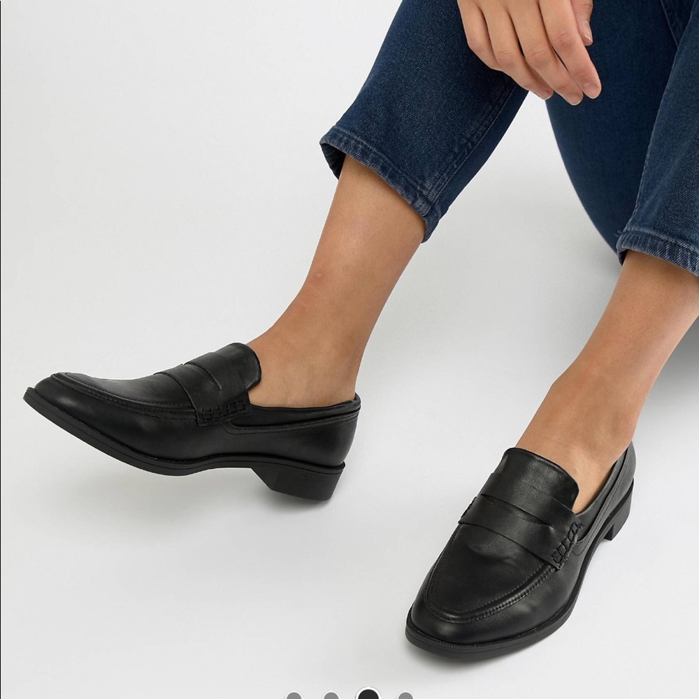 NWOT Size 9 ASOS Loafers